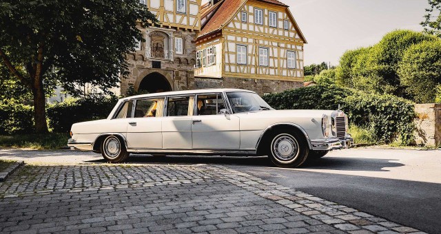 Chiếc Mercedes-Benz Limousine đời 1975 này có giá lên tới...62,6 tỷ đồng